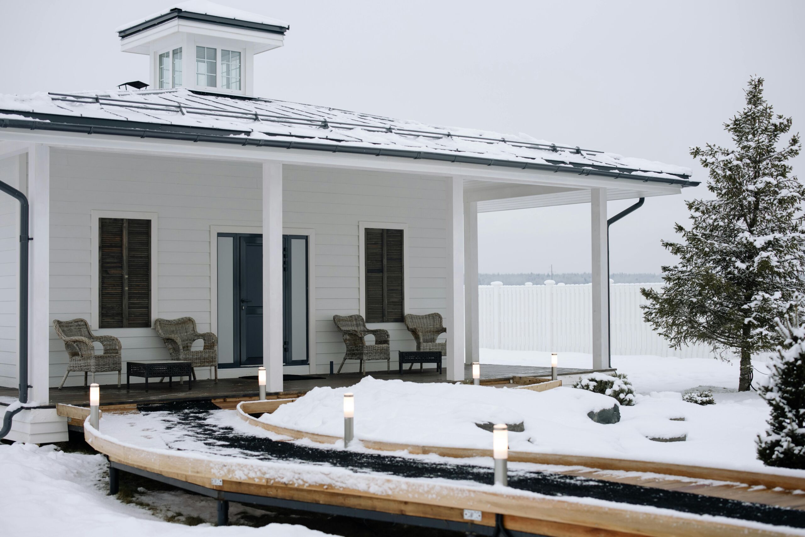 pexels-cottonbro-6944201